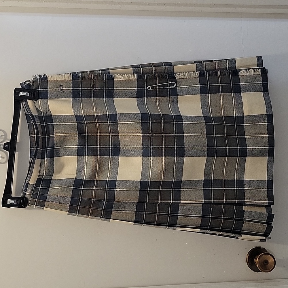 VTG Aljean of Canada Sz 10 Pleated Wool Tartan Plaid Kilt Skirt